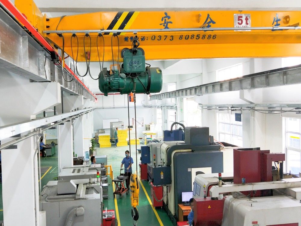 起重機(jī)廠家產(chǎn)地、品牌、電動(dòng)單梁起重機(jī)設(shè)計(jì)制造、安裝維修