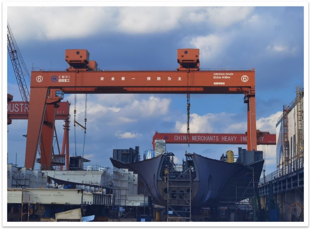 招商局重工（江蘇）120T造船門式起重機