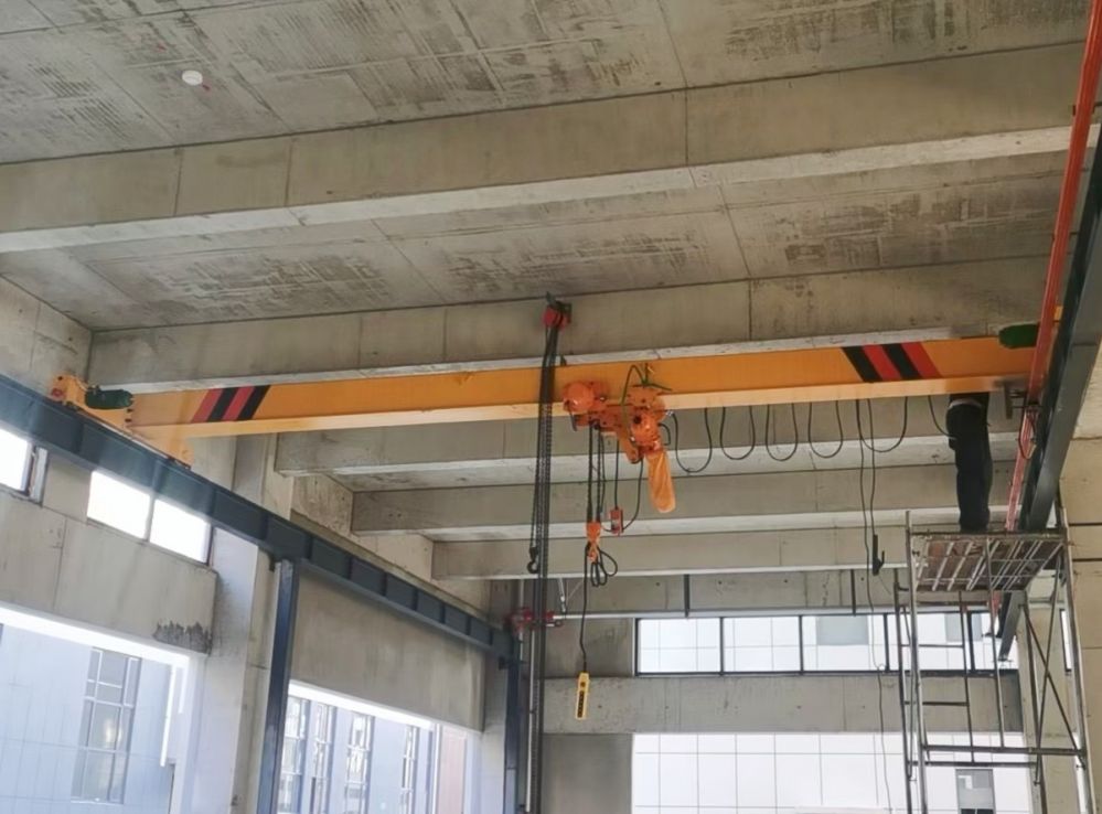 LDX型電動單梁起重機、歐式新型低凈空起重機生產(chǎn)廠家