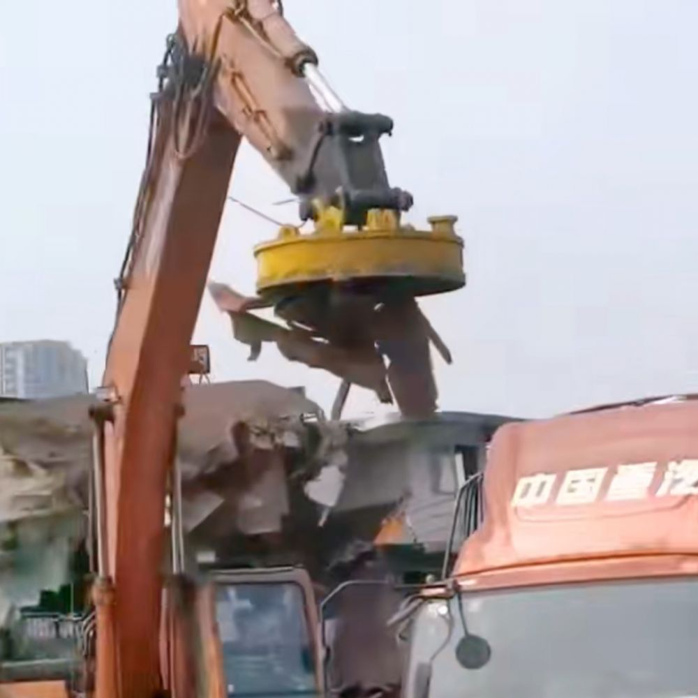 抓機用電磁吸盤 (1).jpg