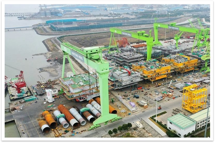 韓通贏吉500T造船門式起重機