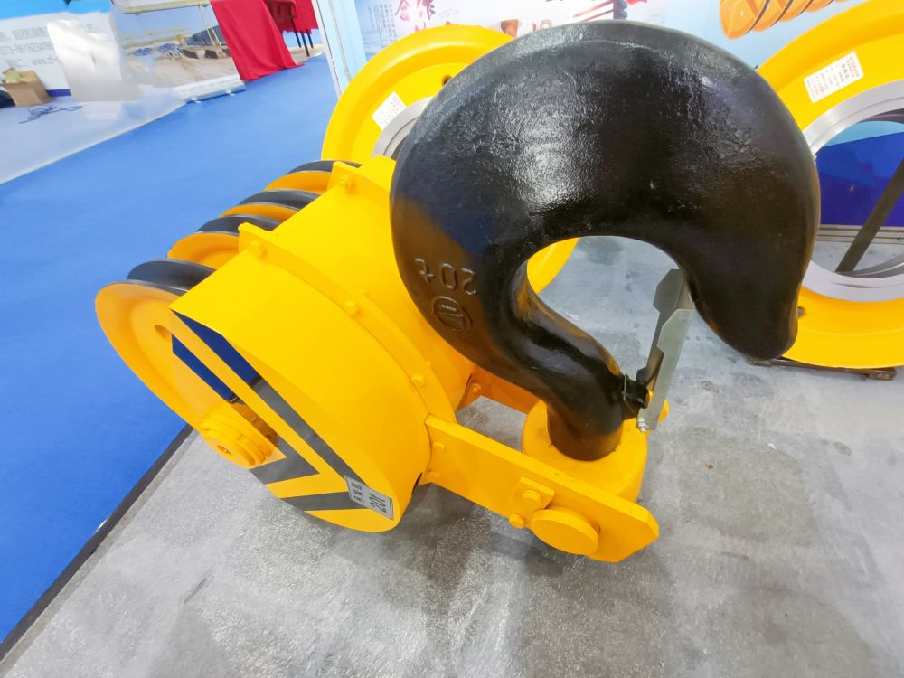 起重吊鉤、行車大鉤、天車吊鉤、吊機吊鉤廠家制造、安裝維修