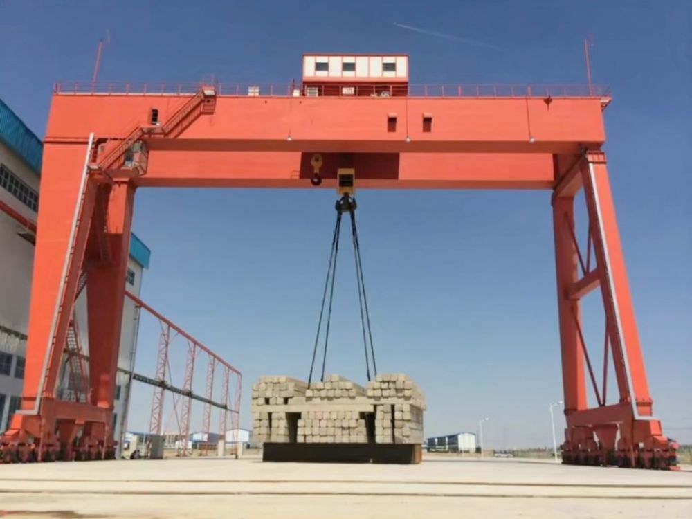 衛(wèi)華起重機(jī)、MG型雙梁門式起重機(jī)、龍門吊設(shè)計(jì)制造、安裝維修