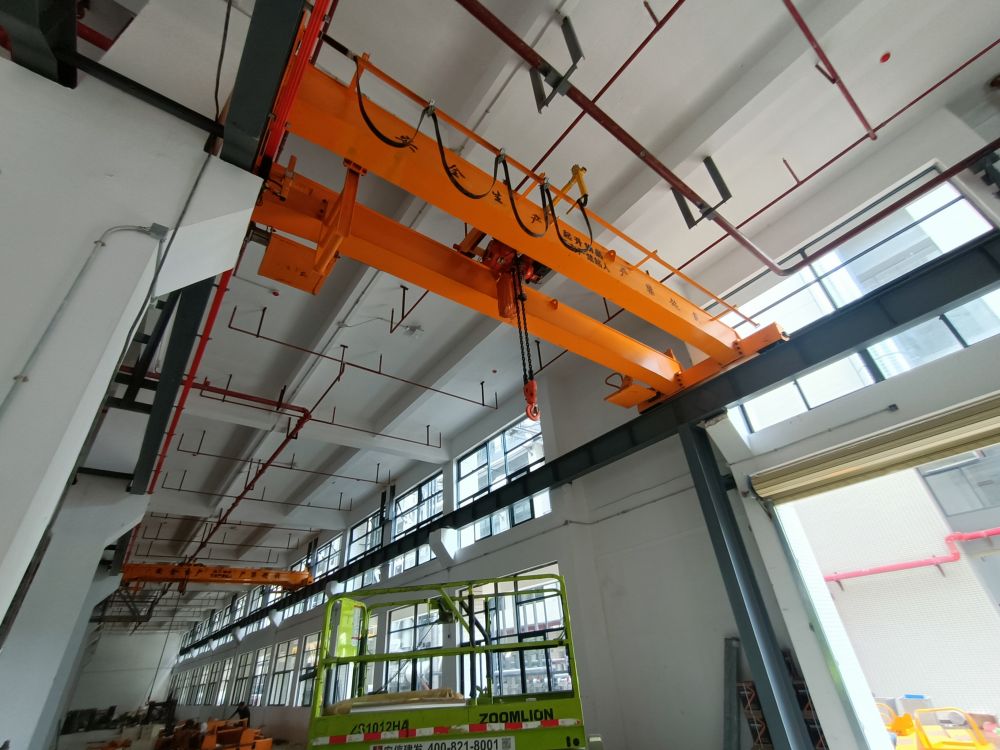 河南起重機(jī)廠家報(bào)價(jià)、電動(dòng)葫蘆橋式起重機(jī)、雙梁行車(chē)