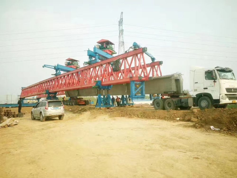 陜西架橋機(jī)、咸陽(yáng)市公路鐵路架橋機(jī)廠家銷售、安裝維修