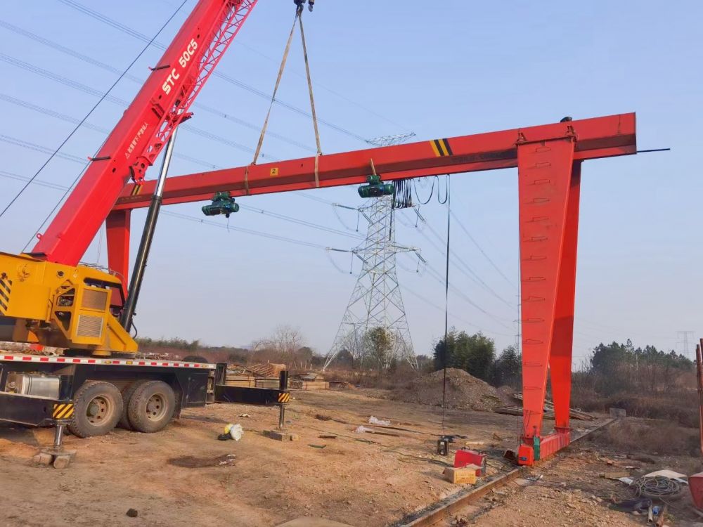 MHE型/MH型電動(dòng)葫蘆單梁門式起重機(jī)、福建起重機(jī)龍門吊