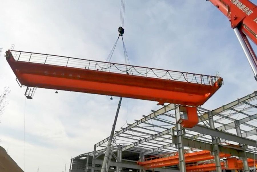 內蒙古橋式起重機、QD型雙梁吊鉤橋式起重機