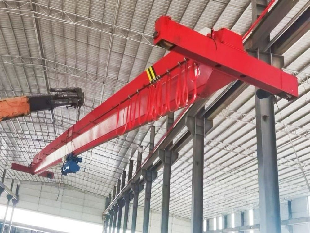 LDA型電動單梁橋式起重機、LDA型天車/吊機/行吊生產(chǎn)廠家