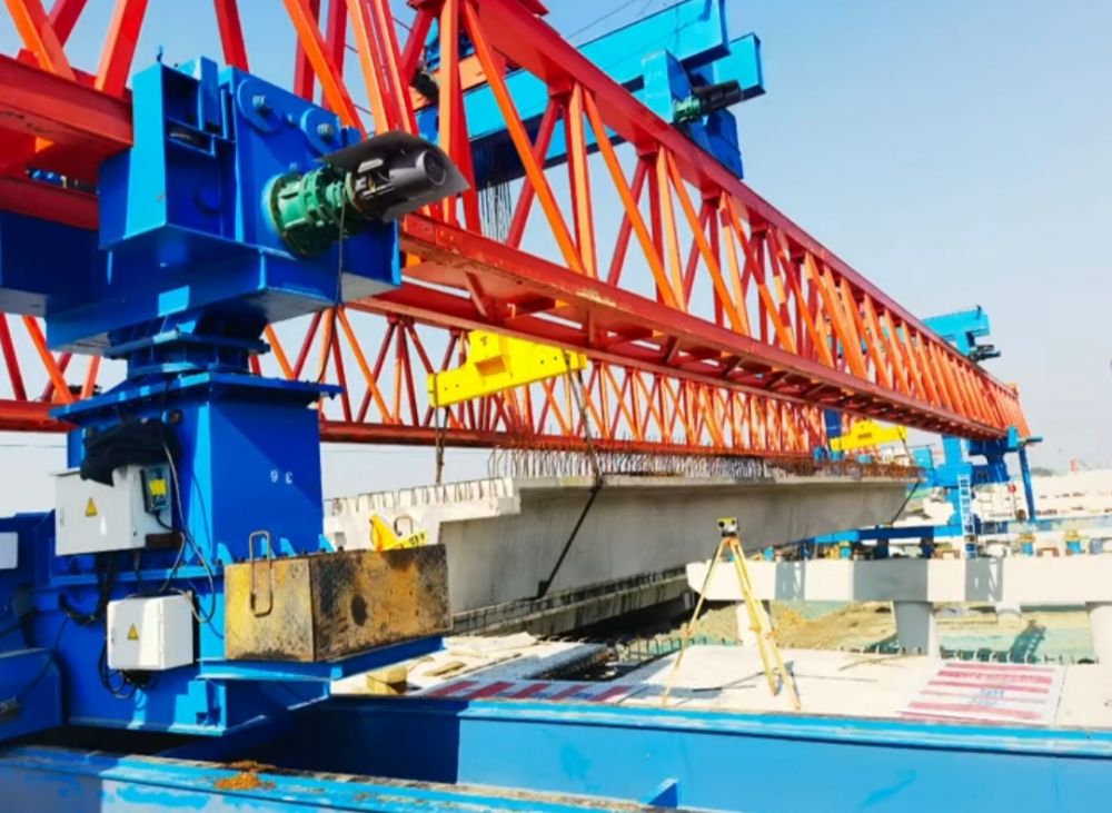 河南架橋機(jī)、公路鐵路高鐵架橋機(jī)型號(hào)、新機(jī)二手租賃廠家、價(jià)格