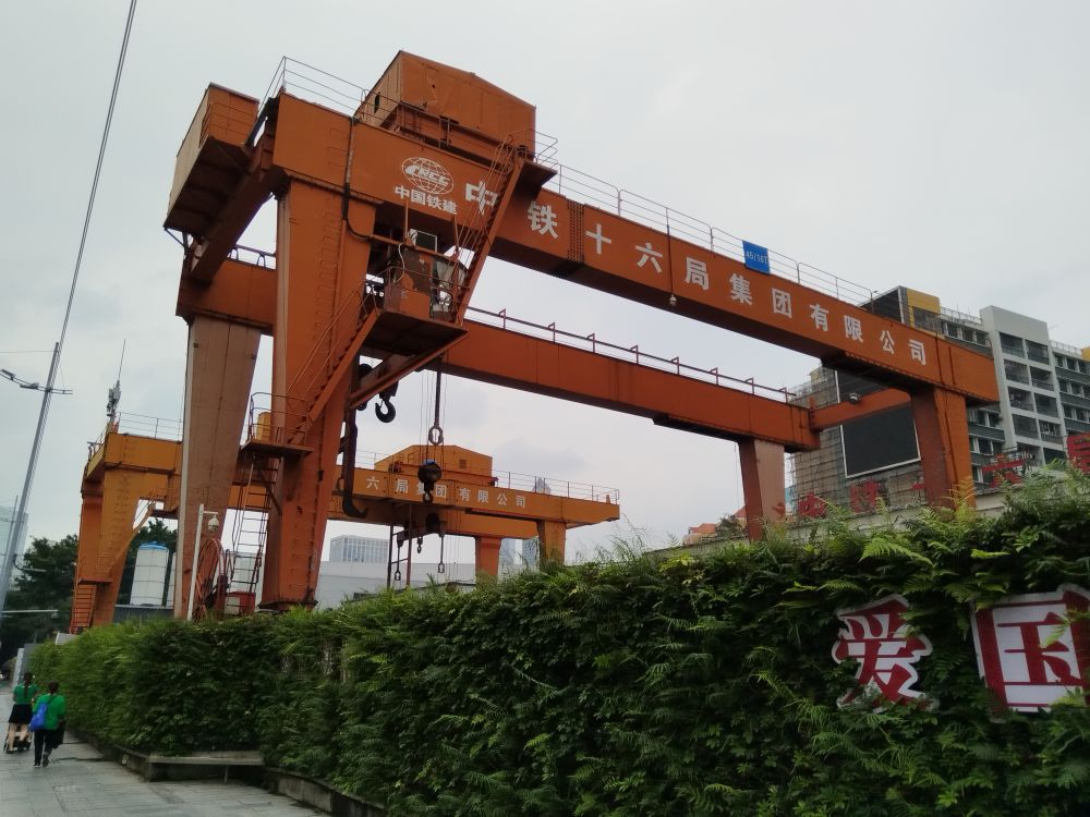 浙江臺州門式起重機(jī)、地鐵出渣機(jī)、工程龍門吊租賃