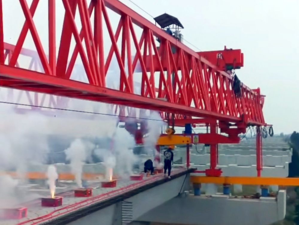 架橋機(jī)型號規(guī)格、技術(shù)參數(shù)、架橋機(jī)廠家銷售出租租賃、安裝搬遷維修