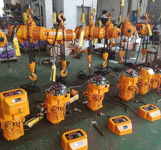 電動葫蘆起重機在潮濕高溫特殊環境之中如何安全使用？