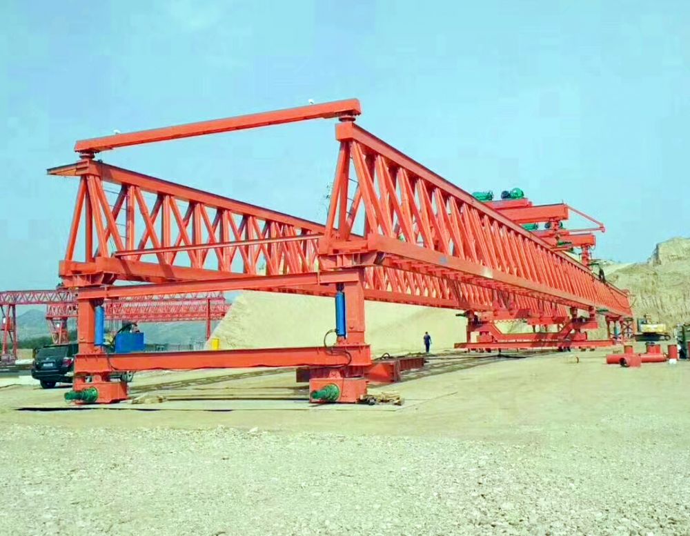 資陽(yáng)架橋機(jī)、架橋機(jī)廠家安裝維修、新東方架橋機(jī)、路橋門機(jī)