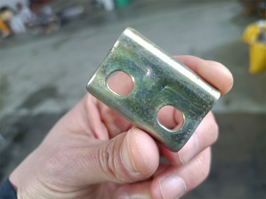 鋼絲繩式電動葫蘆壓繩板、鋼絲繩壓板