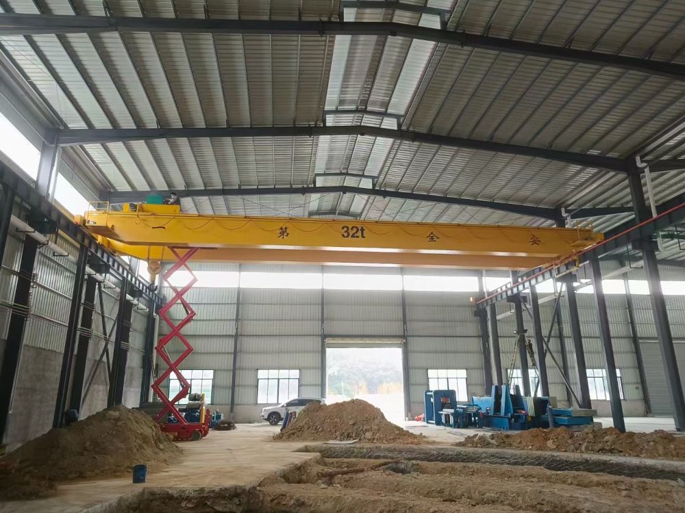 電動(dòng)雙梁起重機(jī)、雙梁吊機(jī)、天車、行車生產(chǎn)廠家、型號(hào)規(guī)格、參數(shù)圖紙