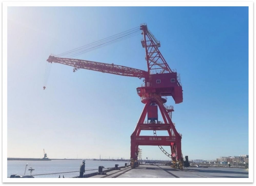 艾吉斯射陽港碼頭MQ1035吊鉤/海纜輸送兩用門座機