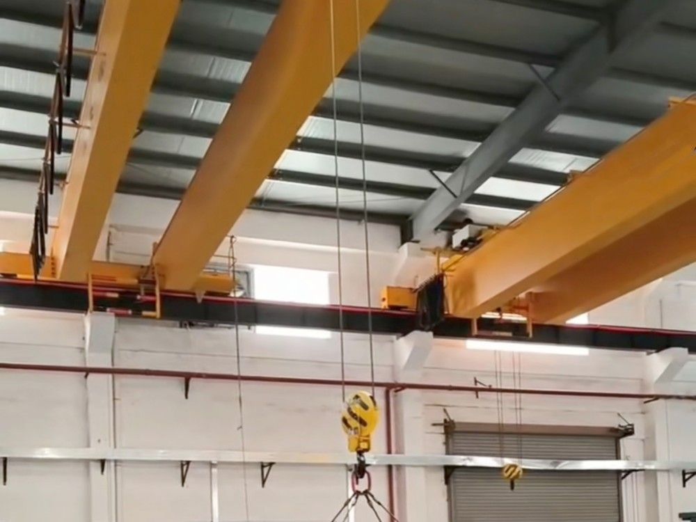 臨沂起重機(jī)、LH型/LHE型電動(dòng)雙梁橋式起重機(jī)生產(chǎn)制造、安裝維修