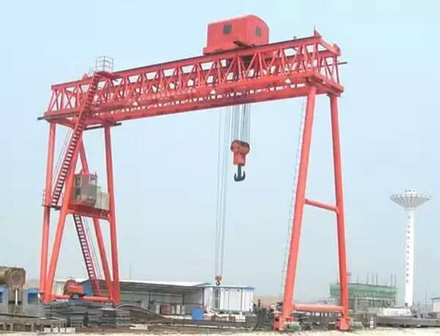 提梁機龍門吊.jpg