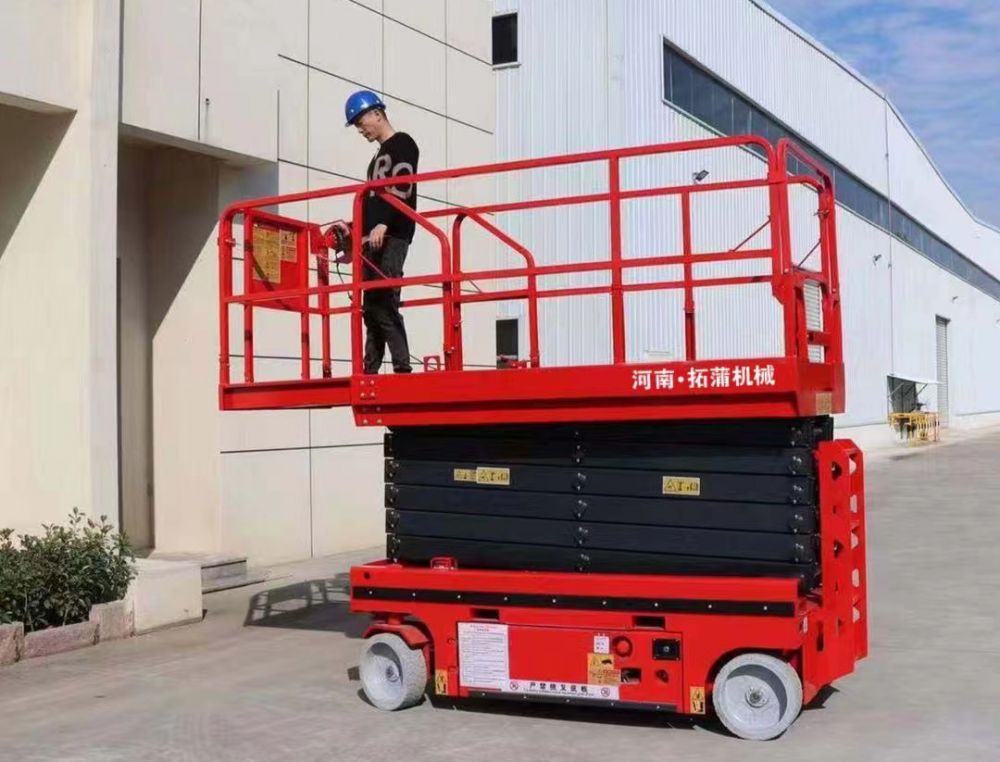 起重作業(yè)平臺車、自行走維修登高車廠家品牌、價格報價