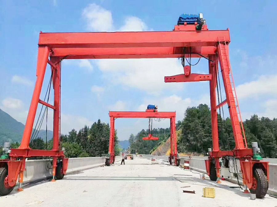 徐州起重機(jī)械、輪胎式提梁機(jī)、門式起重機(jī)廠家銷售服務(wù)