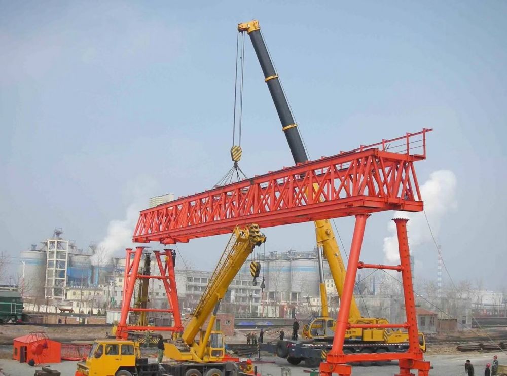 路橋門機、提梁機、工程龍門吊、MG型桁架門式起重機