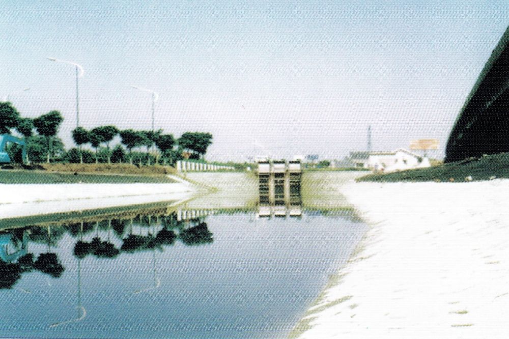 PZJY機(jī)閘一體閘門場景圖.jpg