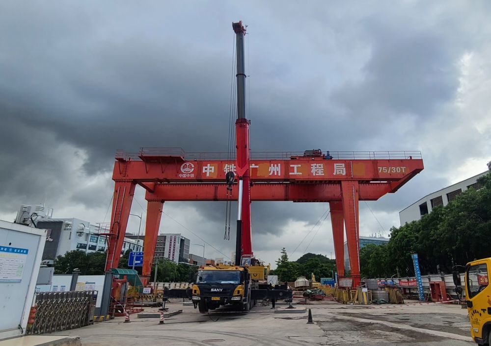 河南新鄉地鐵出渣機、地鐵專用龍門吊制造安裝租賃廠家服務