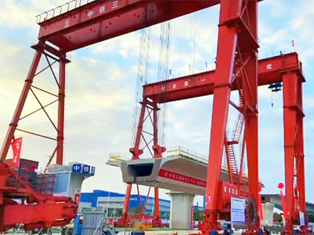 浙江架橋機、提梁機、地鐵出渣機、梁場龍門吊租賃出租、安裝搬遷維修