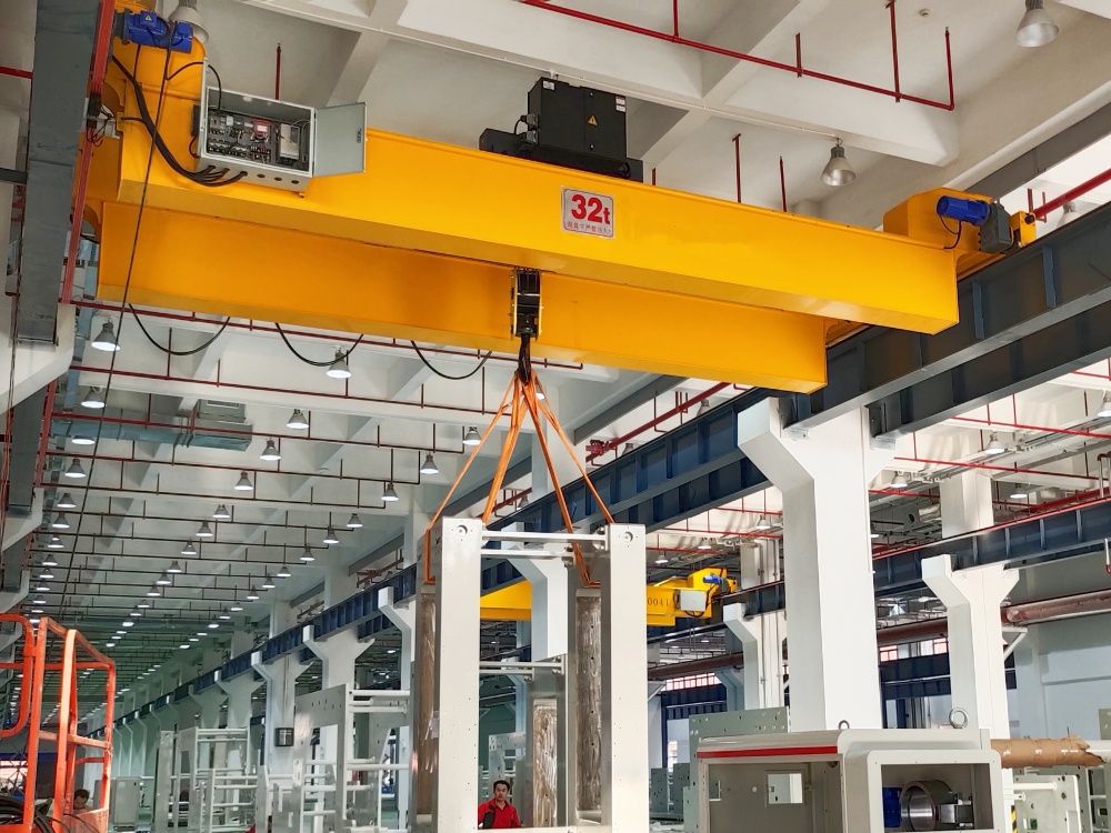LH型電動葫蘆雙梁橋式起重機，解決牛腿上面空間較矮的安裝問題