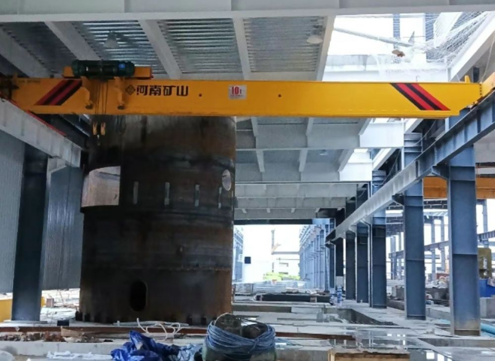 南通起重機廠家報價、LDP低靜空新型電動單梁起重機