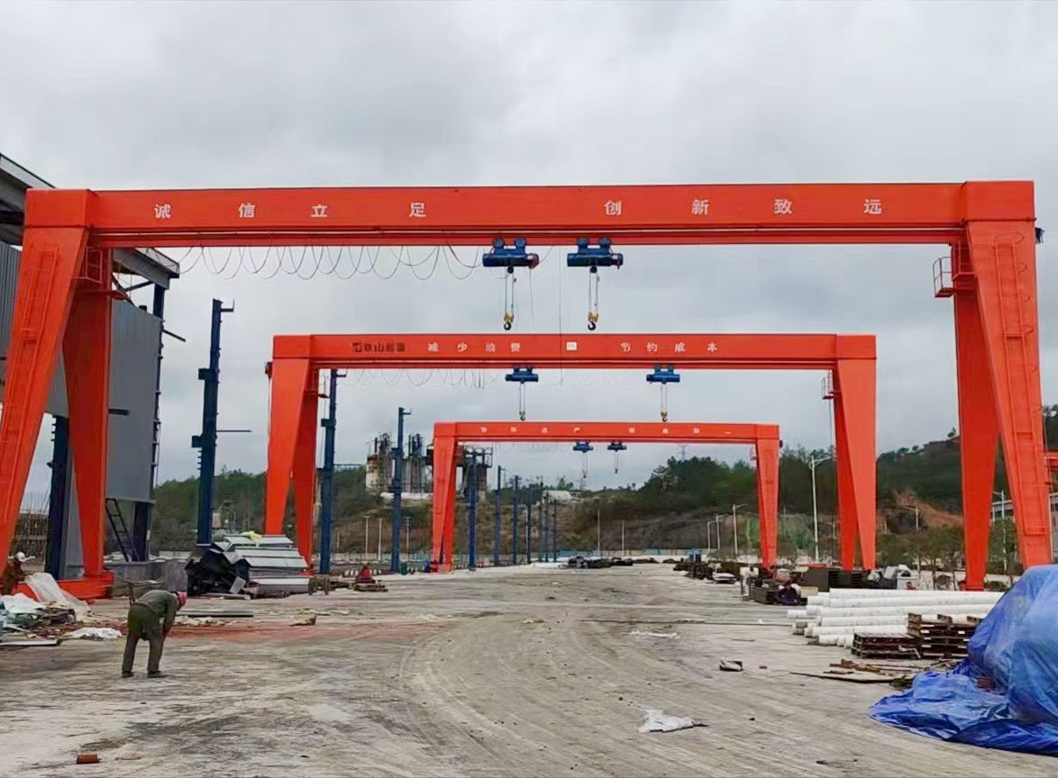 北京起重機、河南起重機廠家銷售、MHE型電動葫蘆雙梁門式起重機