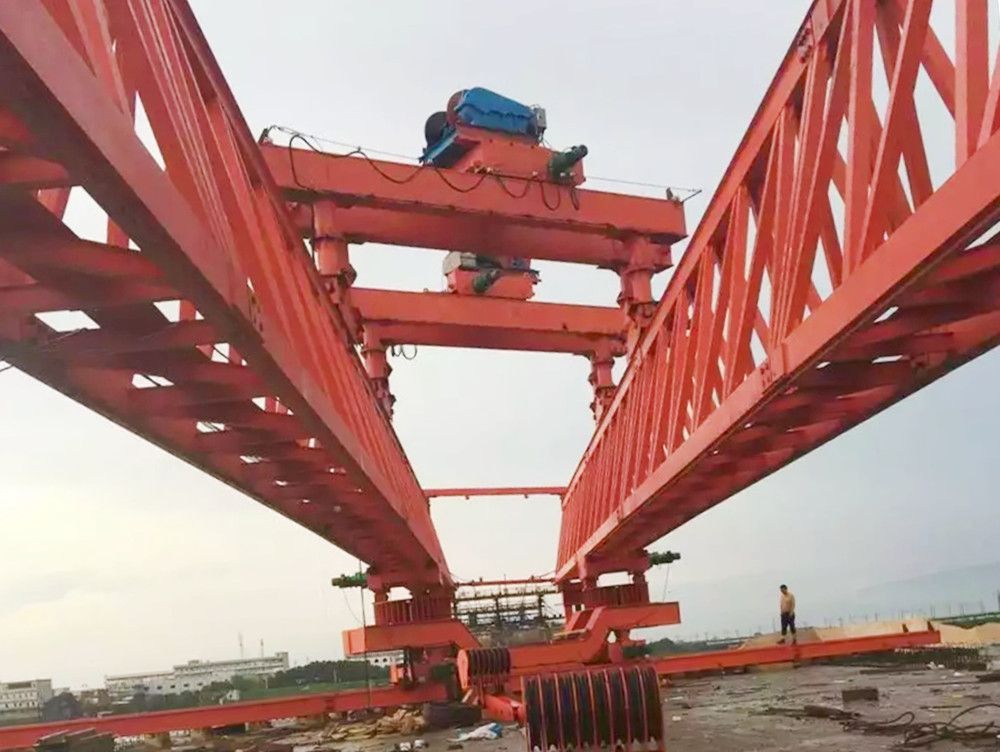 架橋機租賃、鐵路/高鐵/公路架橋機出租租賃、安裝調試、拆卸搬遷