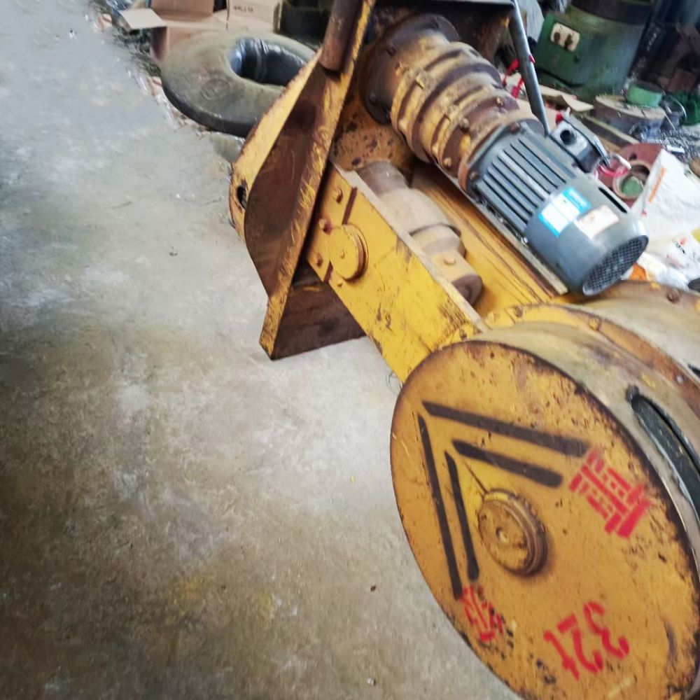 起重吊鉤翻新維修.jpg