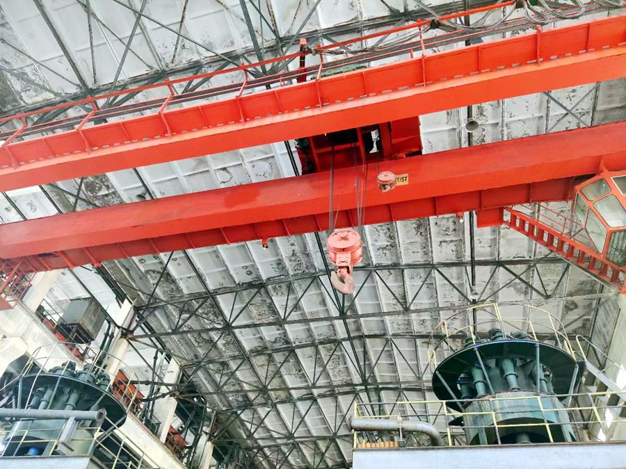河南起重機械生產廠家太原銷售、QD型吊鉤橋式起重機